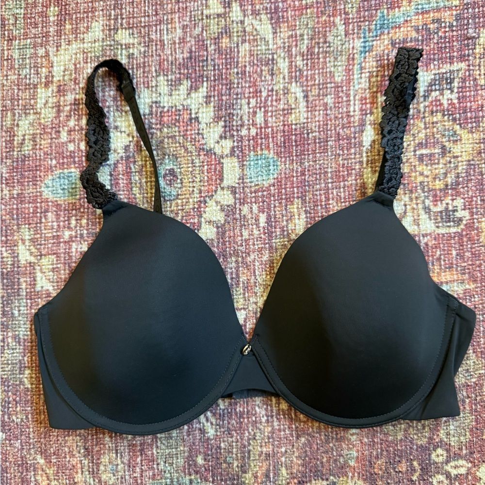 Natori 34D Elegant Black Lace Strap Bra
